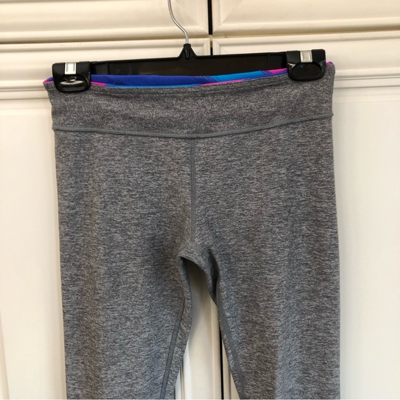 Reversible Ivivva by Lululemon girls leggings 🍋 - Picture 7 of 12